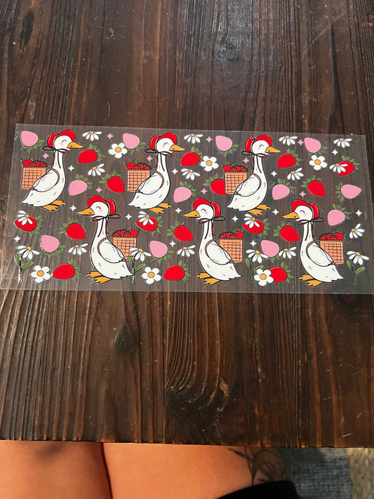 Goose and strawberries 2 wrap