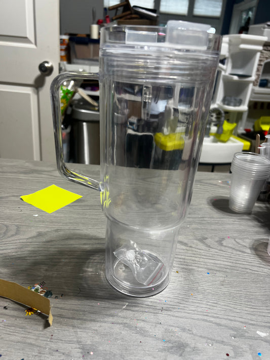 40oz snowglobe/drip acrylic tumbler